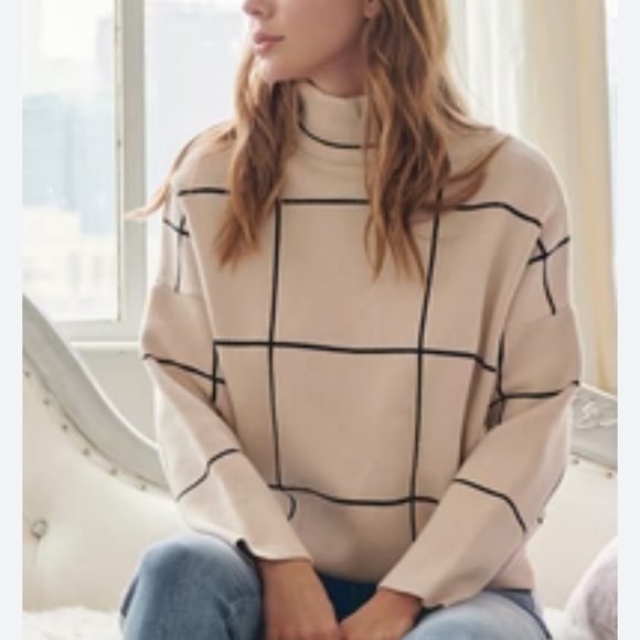 Tahari Sweaters - TAHARI sweater NWT